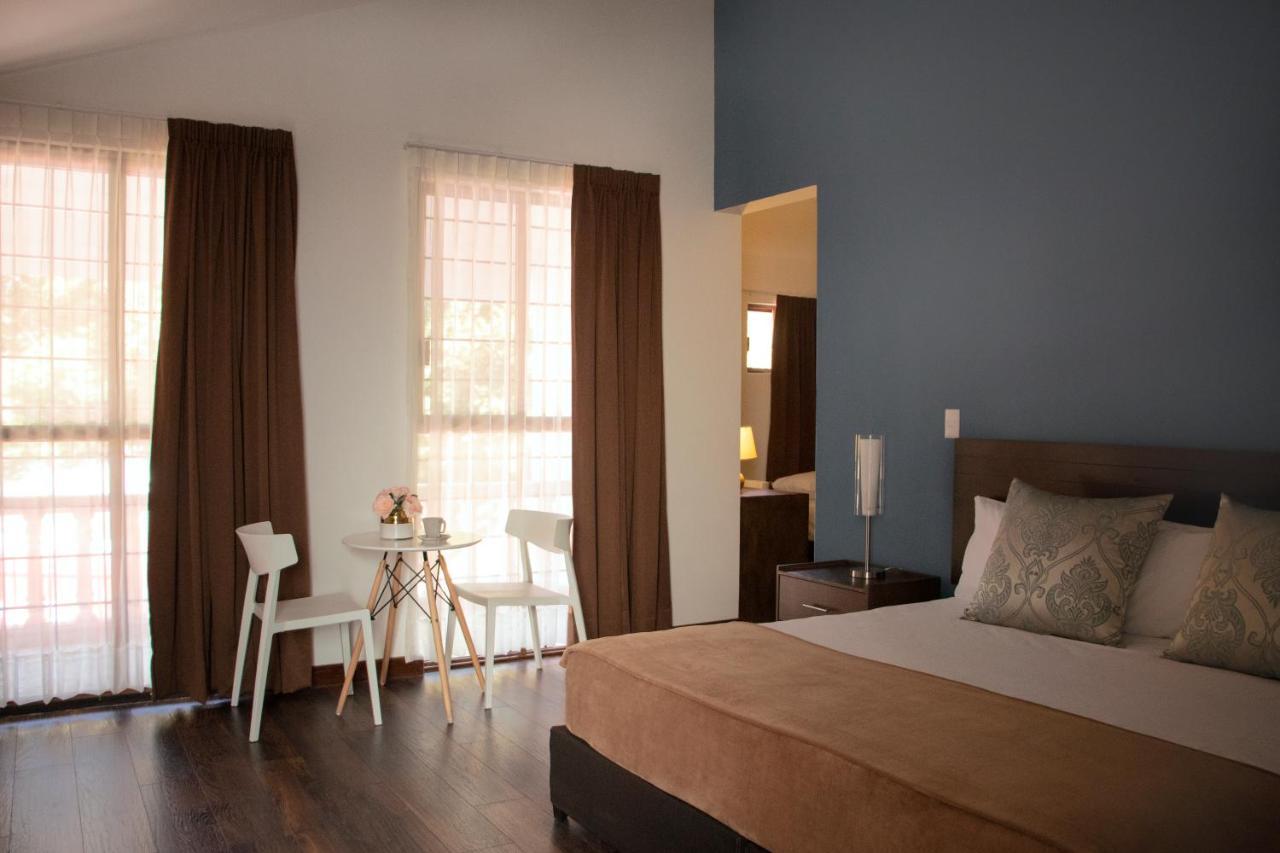 Viamonte House Boutique Hotel Leon Bagian luar foto